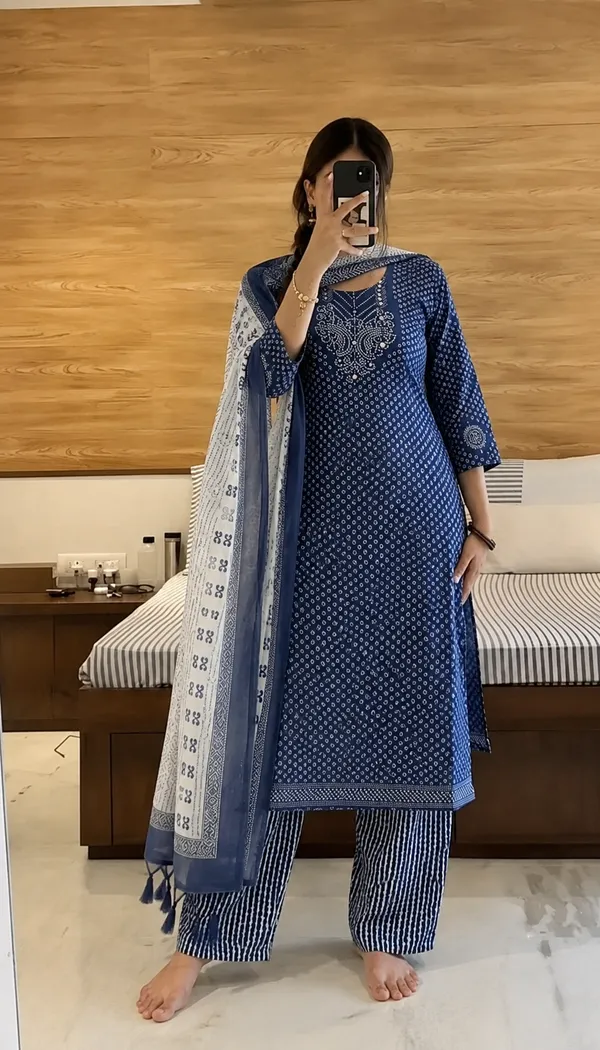 Navy_Printed_Straight_Kurta_Set_For_Women