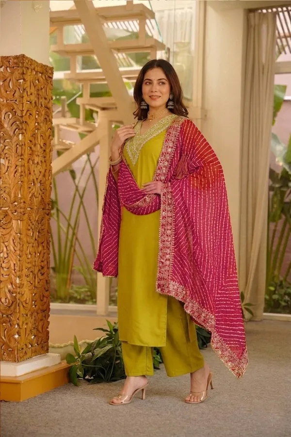 Green_Embroidered_Straight_Kurta_Set_For_Women