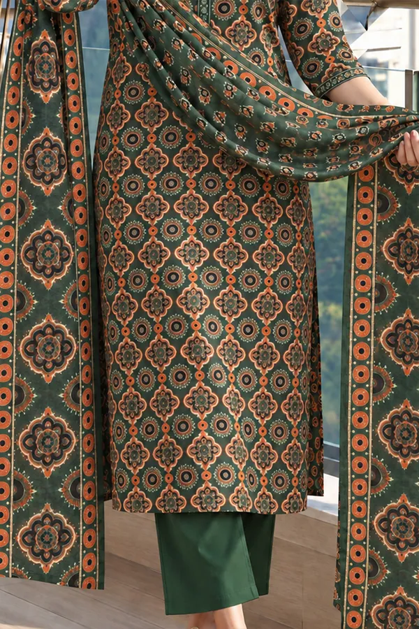 Green_Printed_Straight_Kurta_Set_For_Women