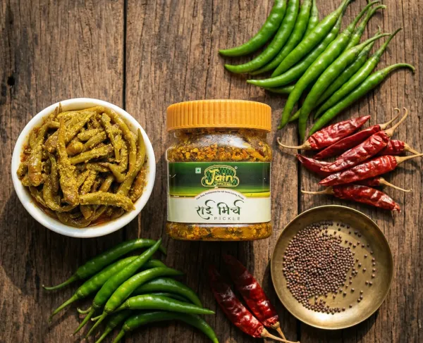 Rai_Mirchi_Pickle_Homemade_Hari_Mirch_Achar_With_Rai_400_Gms