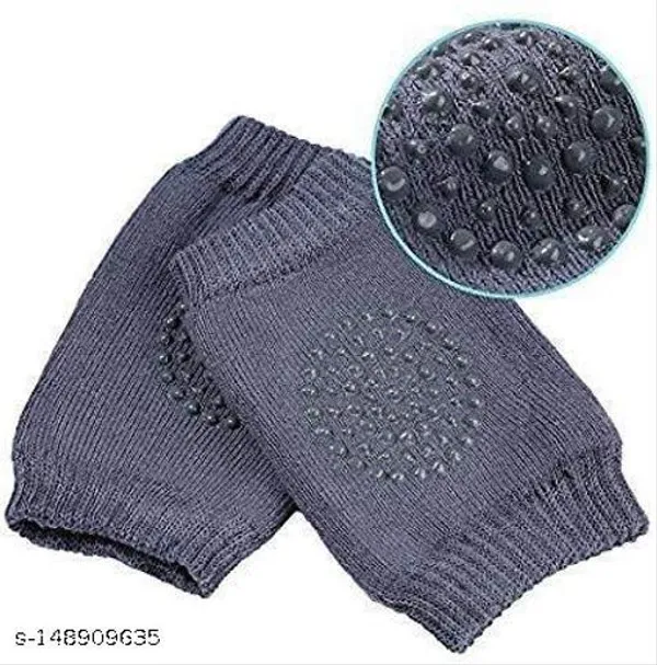 Multicolour_Cotton_Anti-Slip_Baby_Knee_And_Elbow_Pads_For_Crawling_-_Pack_of_3