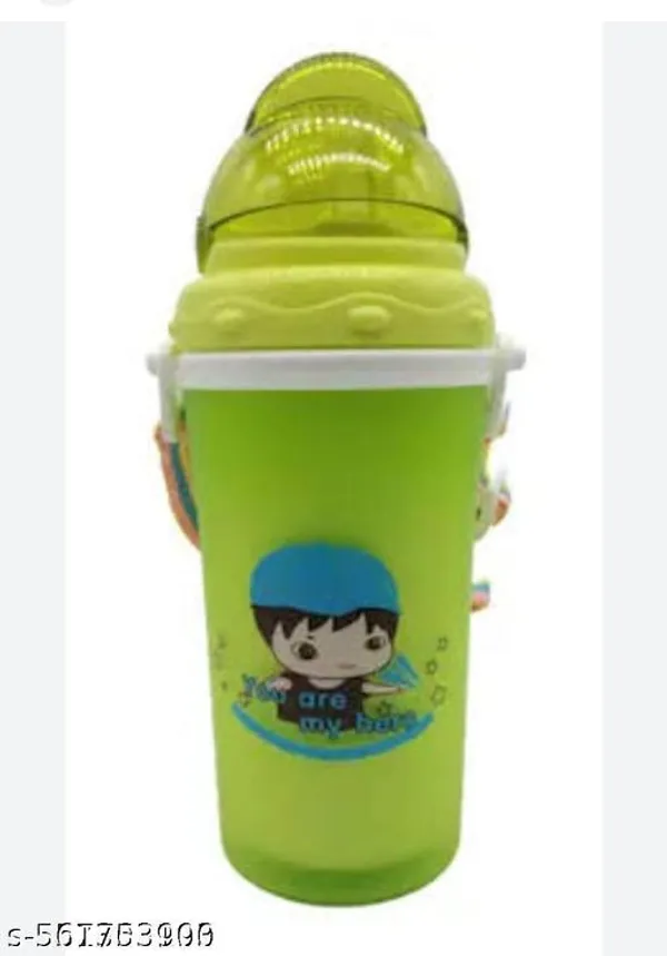 Green_Plastic_Straw_Sipper_Bottle_For_Kids
