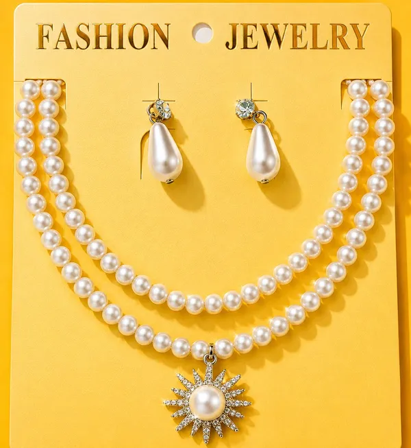 Faux_Pearl_Necklace_Set_With_Earrings