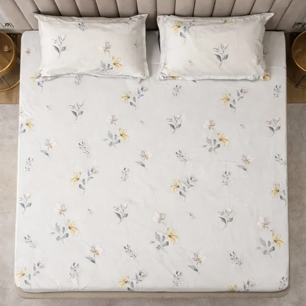 Spring_Sonata_5_Pcs_Double_Bedsheet_Set_1_Bedsheet_4_Pillow_Covers