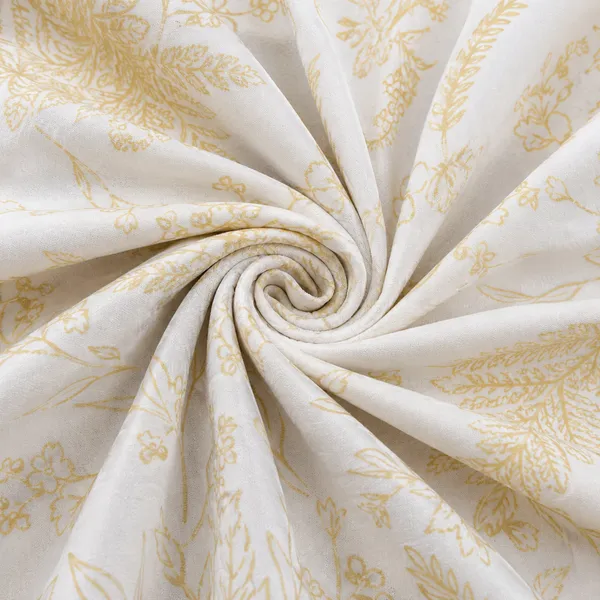 Golden_Ivory_5_Pcs_Double_Bedsheet_Set_1_Bedsheet_4_Pillow_Covers