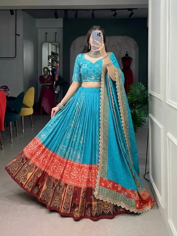 Turquoise_Printed_Lehenga_Choli_Set_for_Women