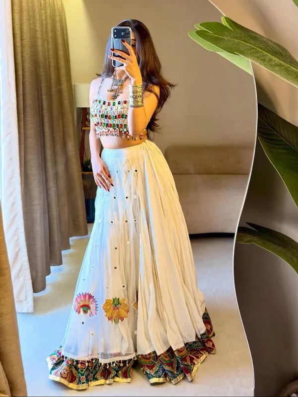 Ivory_Embellished_Lehenga_Choli_Set_for_Women