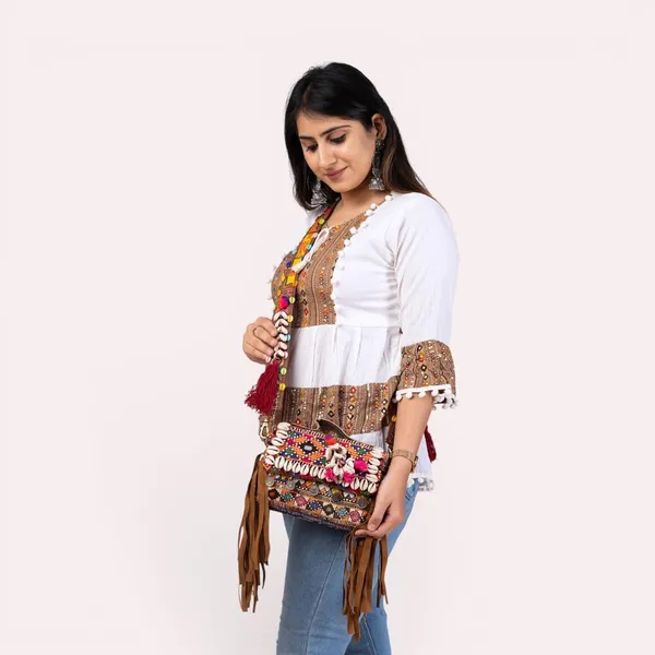 Patchwork_Cross_Body_Handbag_With_Detachable_Sling