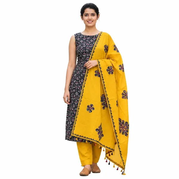 Ajrakh_Printed_Cotton_Unstitched_Dress_Material_For_Women_Red_Black_Ethnic_Suit_Fabric_Floral_Print_Cotton_Dress_Material