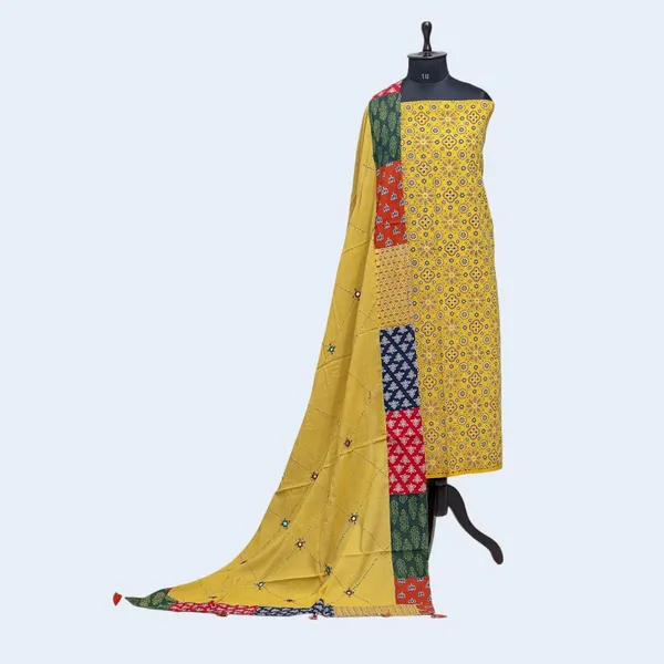 Ajrakh_Printed_Cotton_Unstitched_Dress_Material_For_Women_Red_Black_Ethnic_Suit_Fabric_Floral_Print_Cotton_Dress_Material