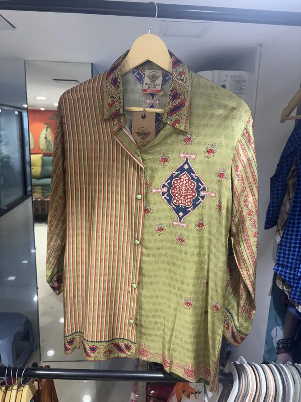 Green_Muslin_Relaxed_Fit_Striped_Ethnic_Print_Shirt_For_Women