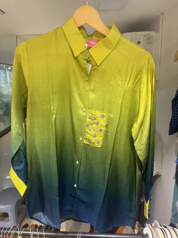 Yellow_Blue_Crepe_Relaxed_Ombre_Colorblock_Shirt_For_Women