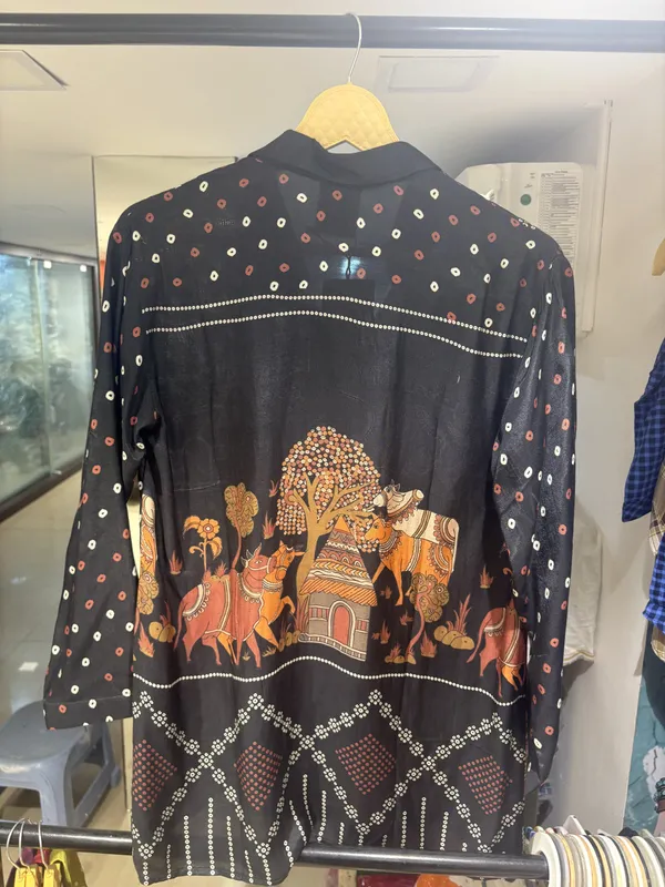 Black_Muslin_Relaxed_Folk_Print_Shirt_For_Women