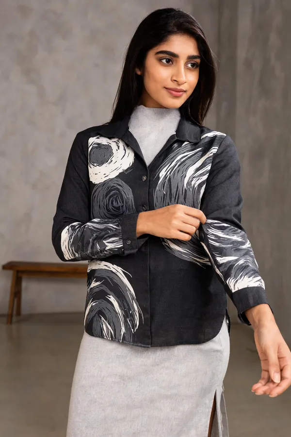 Black_Linen_Cotton_Relaxed_Abstract_Print_Shirt_For_Women