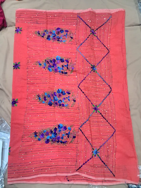 Kasuti_Handworked_Pink_Floral_Embroidered_Saree_for_Women