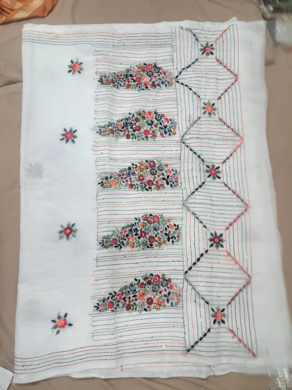 White_Sico_Cotten_Saree_For_Women