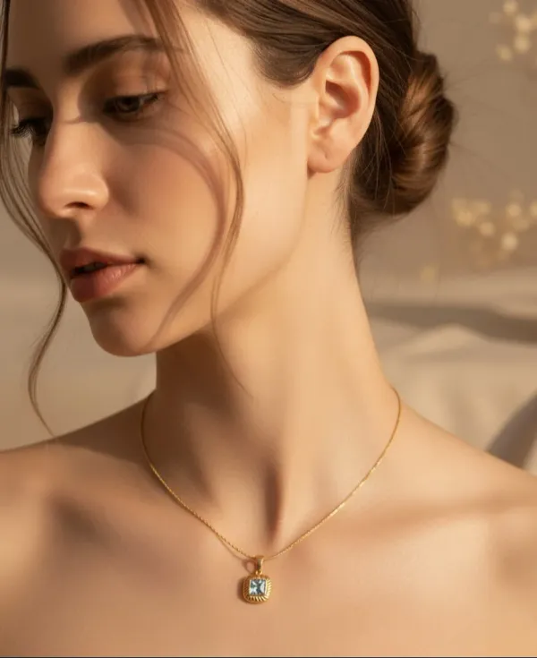 Gold_Stainless_Steel_Necklace_For_Women