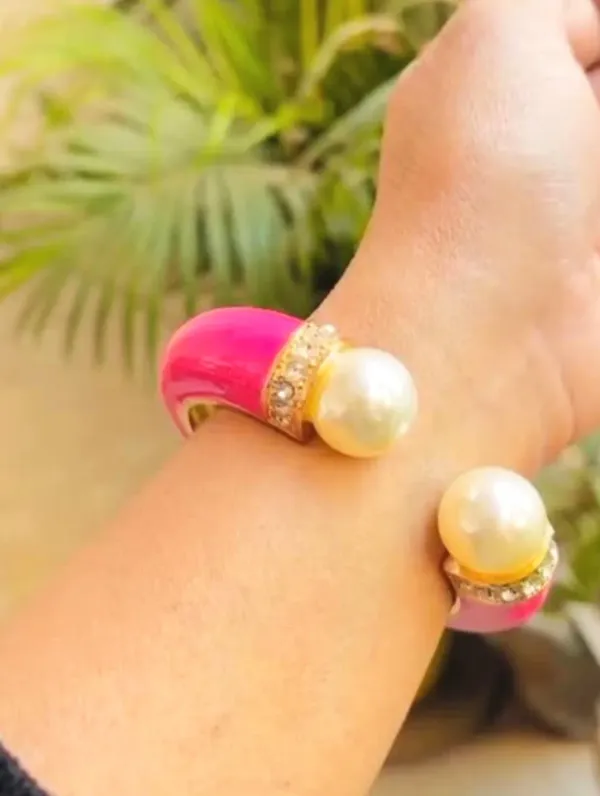 Gold_And_Pink_Copper_Enamel_Bracelet_For_Women