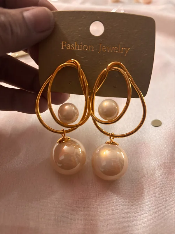 Gold_And_White_Stainless_Steel_Earrings_For_Women