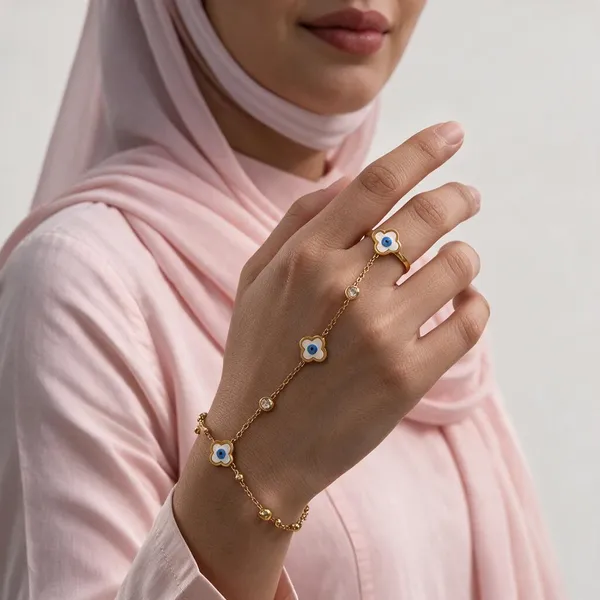 Gold_Stainless_Steel_Bracelet_/_Hand_Chain_For_Women