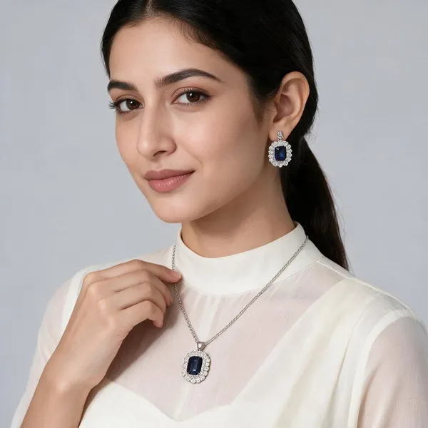 Silver_Copper_And_Crystal_Silver_Pvd_Plated_Necklace_And_Earrings_Set_For_Women