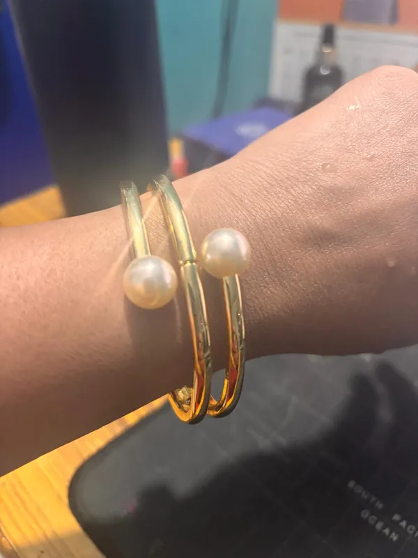 IRAZ_Gold-Tone_Pearl_Cuff_Bangle_Bracelet,_Double_Band