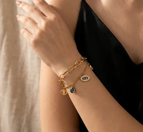 IRAZ_Evil_Eye_Layered_Bracelet_with_Blue_Crystal_Charm