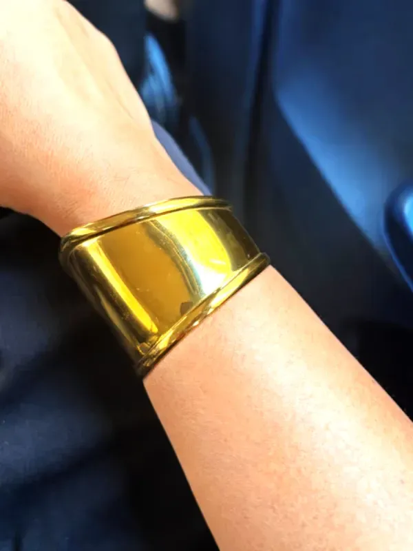 Gold_Stainless_Steel_Bracelet_For_Women