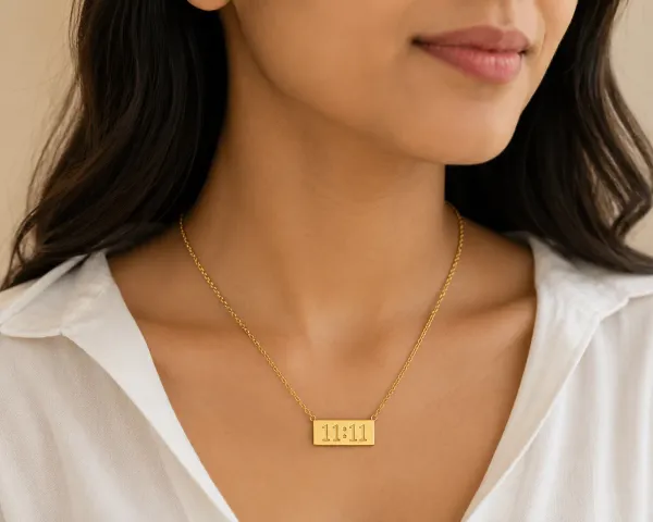 Gold_Stainless_Steel_Necklace_For_Women