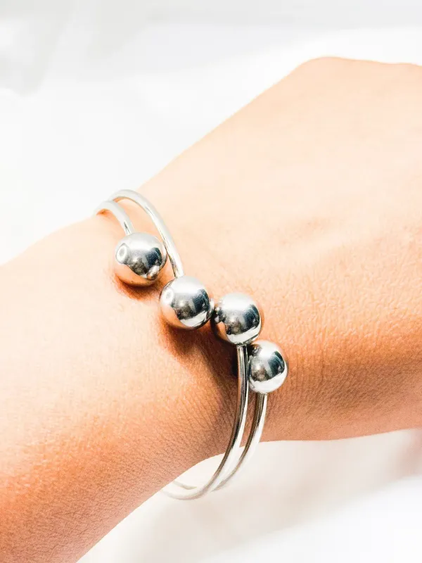 Silver_Stainless_Steel_Bracelet_For_Women