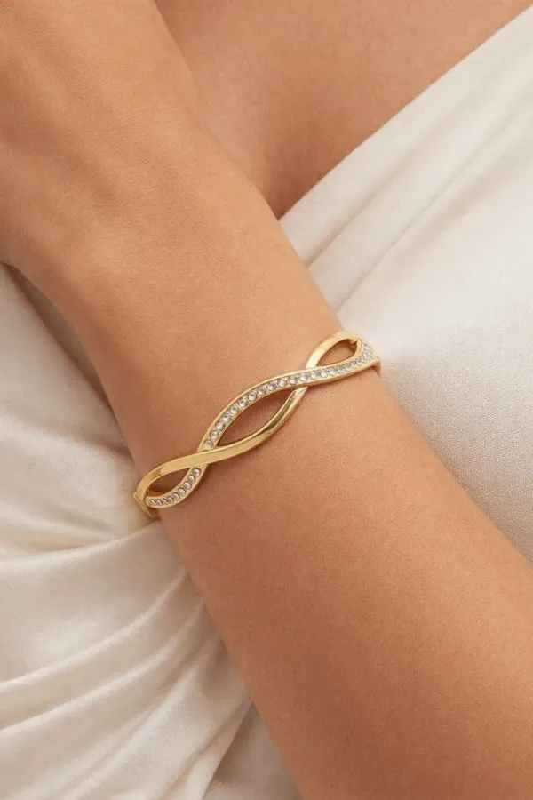Gold_Stainless_Steel_Bracelet_For_Women