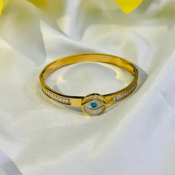Gold_And_Blue_Stainless_Steel_Bracelet_For_Women