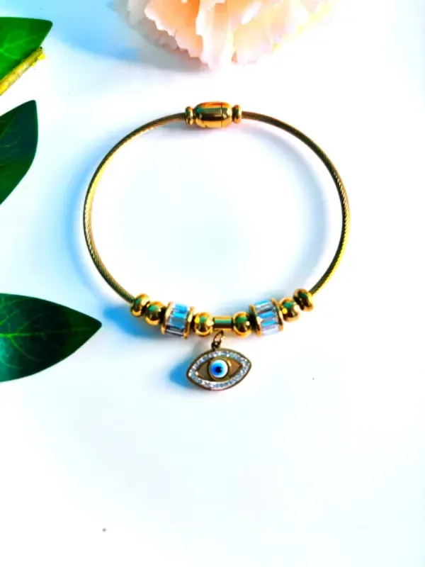 Gold_Stainless_Steel_Bracelet_For_Women