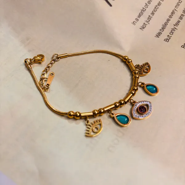 Gold_Stainless_Steel_Bracelet_For_Women
