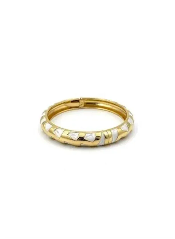 Gold_And_White_Copper_Bracelet_For_Women