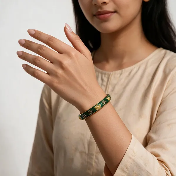 Gold_And_Green_Copper_Bracelet_For_Women
