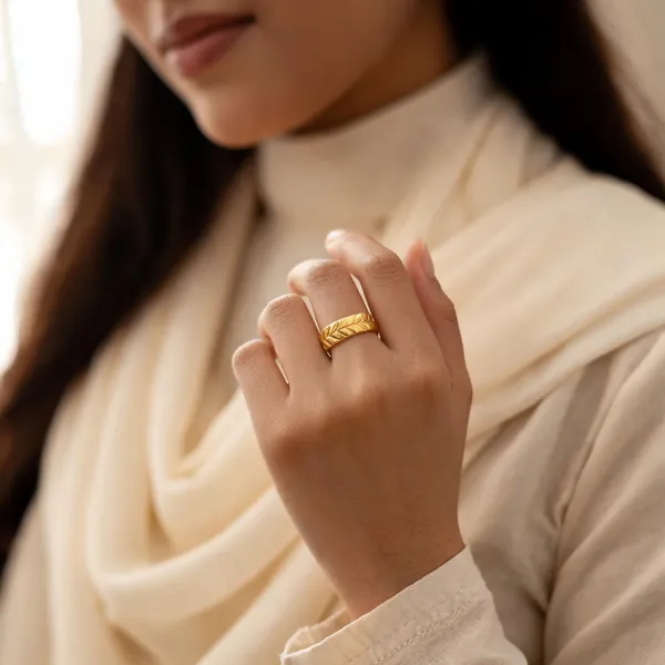 Gold_Stainless_Steel_Ring_For_Women