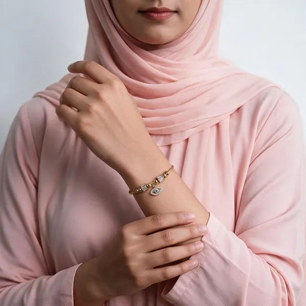 Gold_Stainless_Steel_Bracelet_For_Women