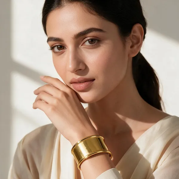 Gold_Stainless_Steel_Bracelet_For_Women
