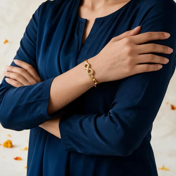 Gold_Stainless_Steel_Bracelet_For_Women