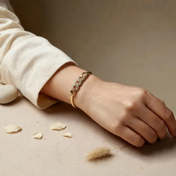 Gold_Stainless_Steel_Bracelet_For_Women