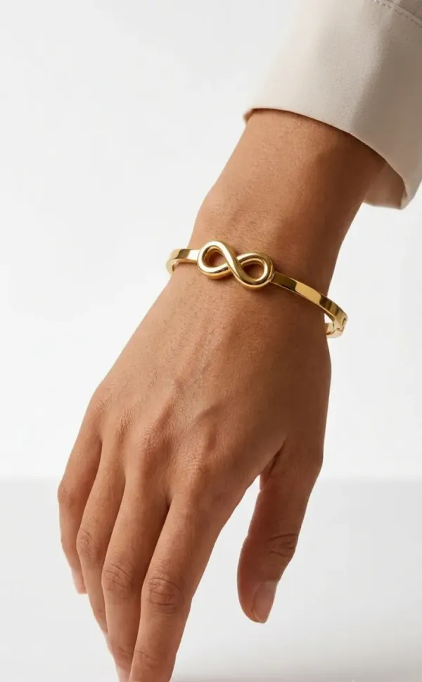 Gold_Stainless_Steel_Bracelet_For_Women