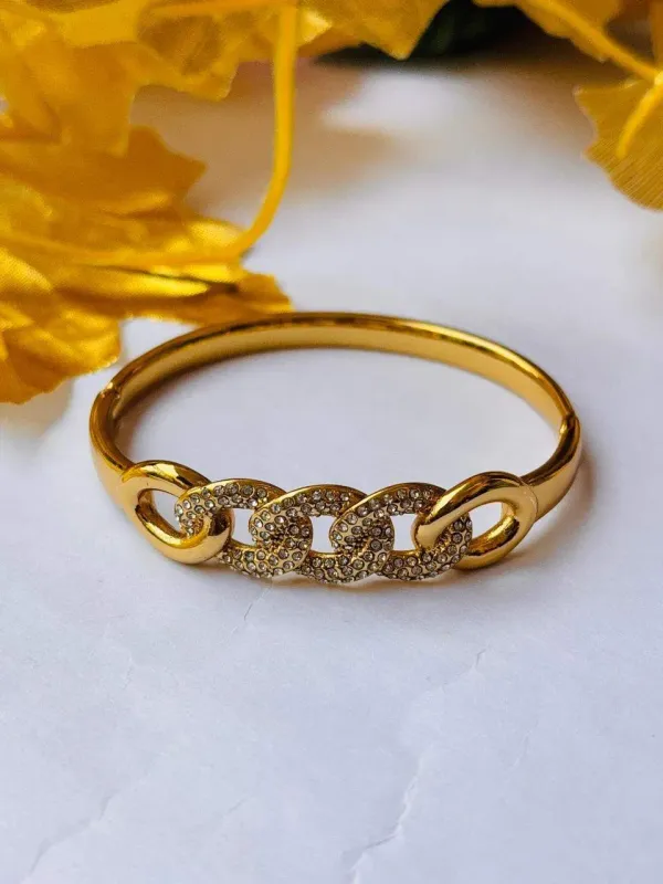 Gold_Stainless_Steel_Bracelet_For_Women