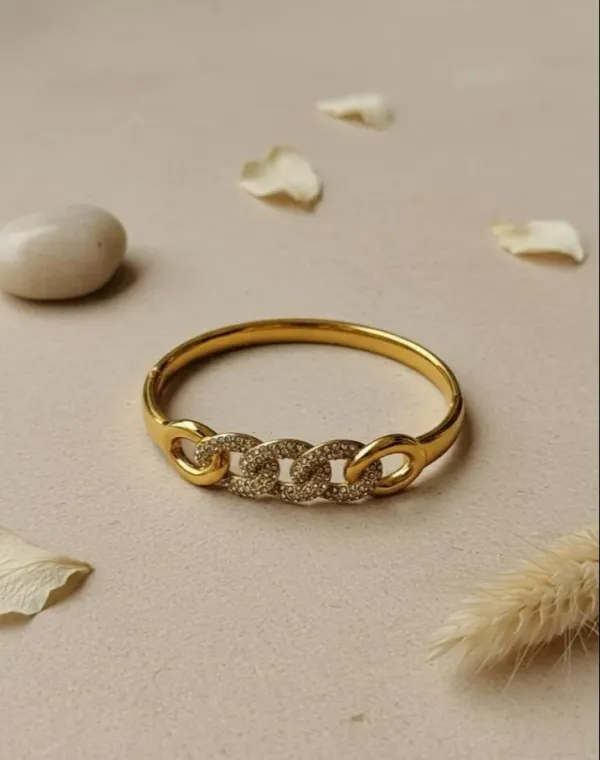 Gold_Stainless_Steel_Bracelet_For_Women