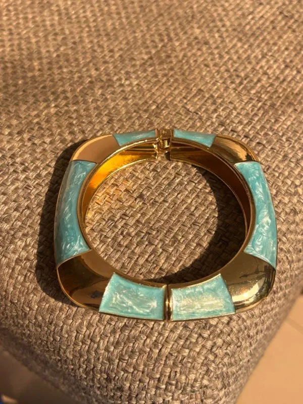 Gold_And_Pink_Stainless_Steel_Bracelet_For_Women