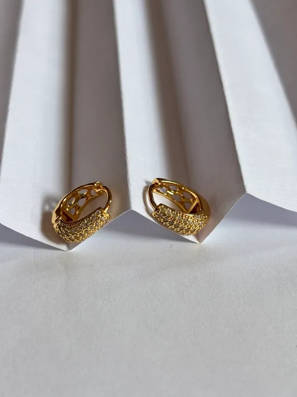 Gold_Brass_Cz_Huggie_Hoop_Earrings_For_Women_-_Pack_of_2