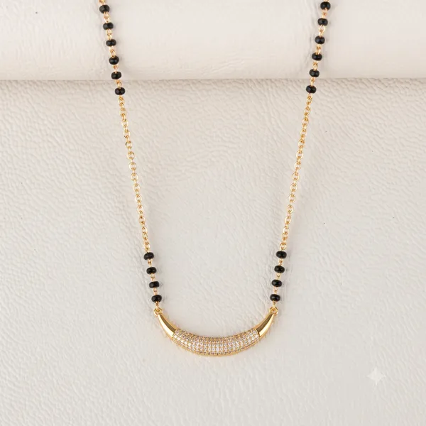 Gold_&_Black_Brass_Crystal_Pendant_Black_Bead_Mangalsutra_For_Women