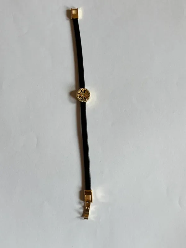 Black_Gold_Alloy_Floral_Bracelet_For_Women