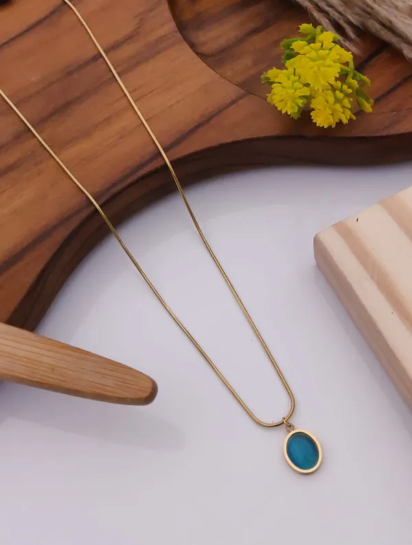 Gold_Brass_Blue_Cat_Eye_Stone_Oval_Pendant_Necklace_For_Women