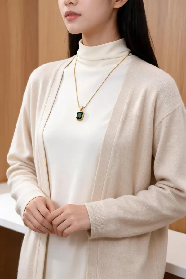 Gold_Brass_Emerald_Green_Crystal_Pendant_Necklace_For_Women